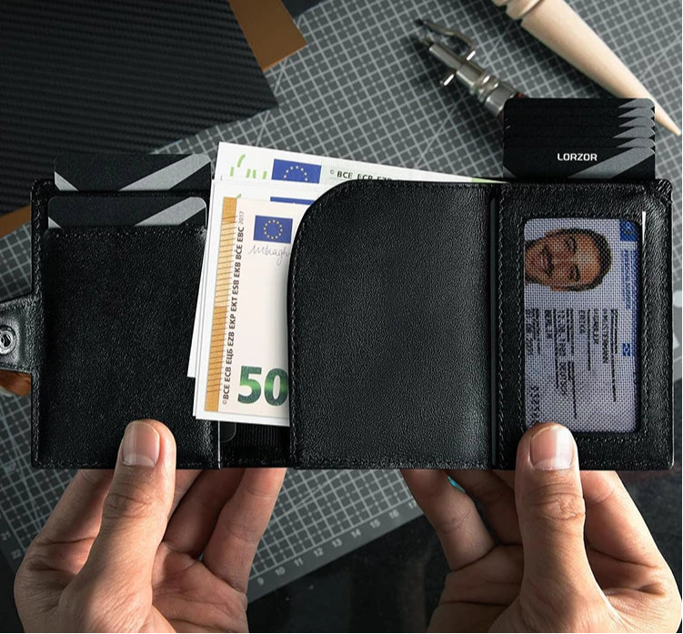 RFID Genuine Leather Anti-theft Wallet with Coin Pocket